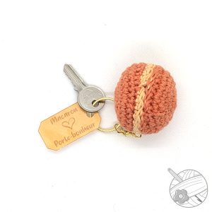 Macaron orange porte-clé